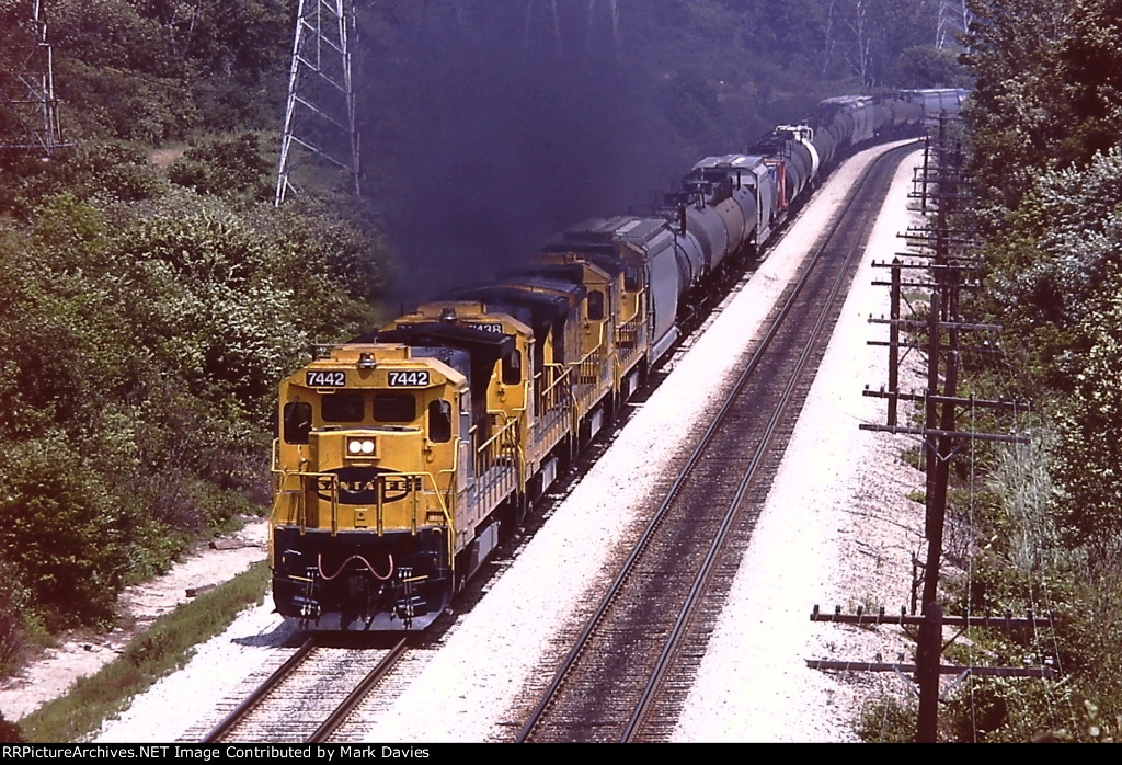 ATSF 7442